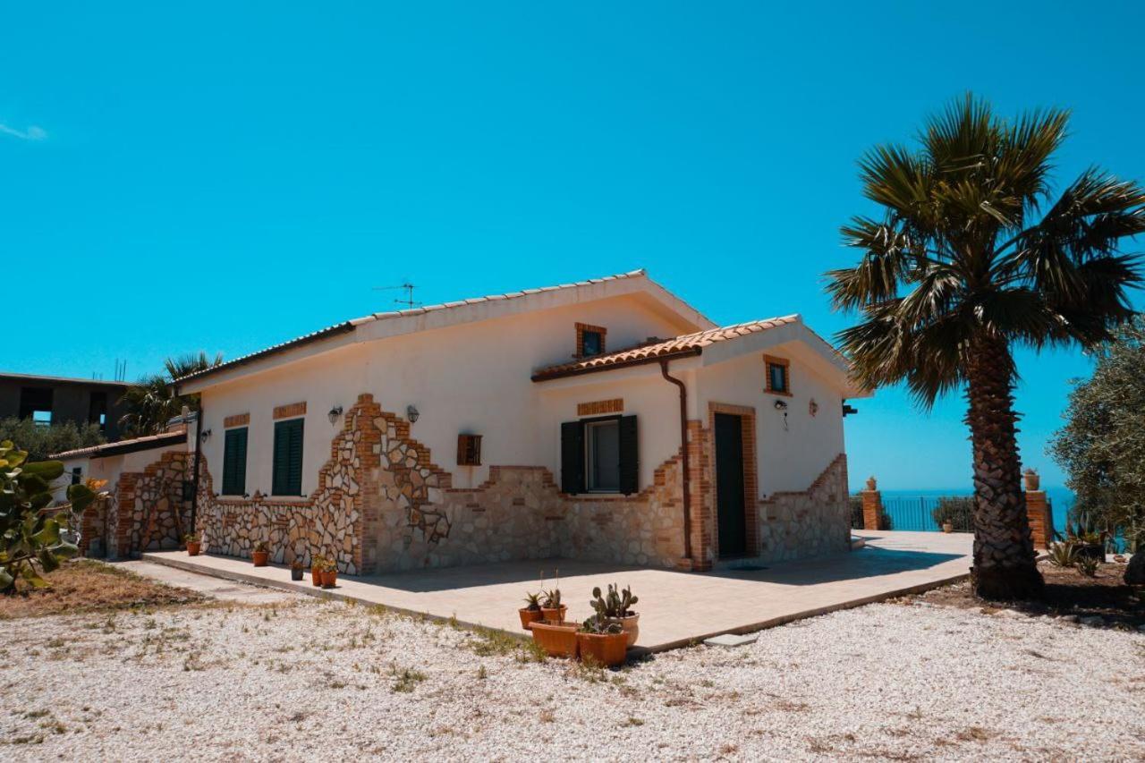몬탈레그로 Il Casale Di Bovo Marina 빌라 외부 사진